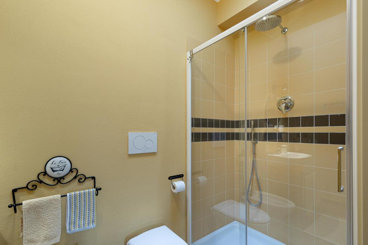 גוביו Altra Meta B&B מראה חיצוני תמונה